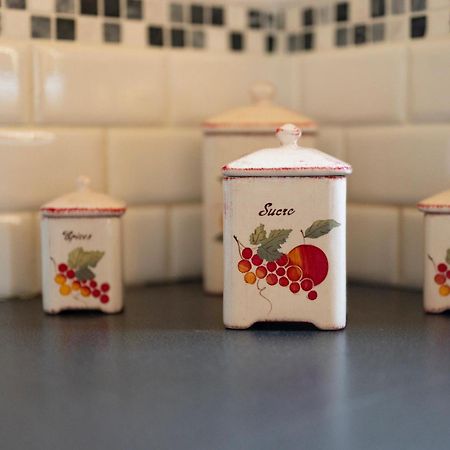 Gite L'Orangerie Du Chateau D'Émalleville Eksteriør bilde